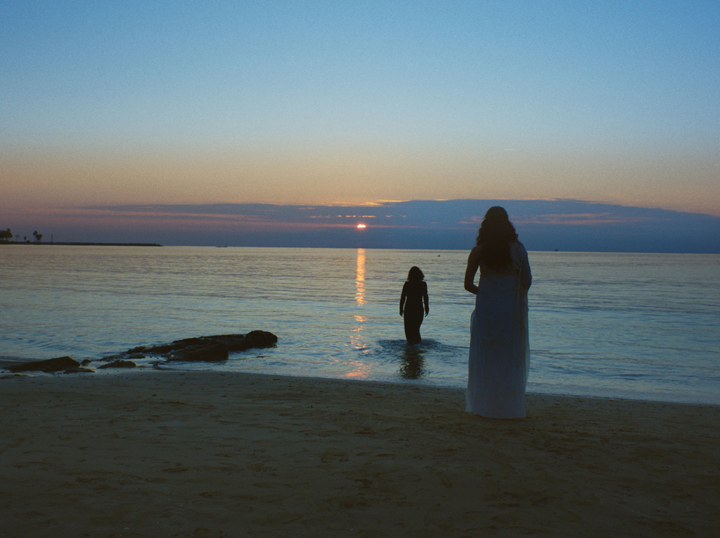 apollon by day athena by night